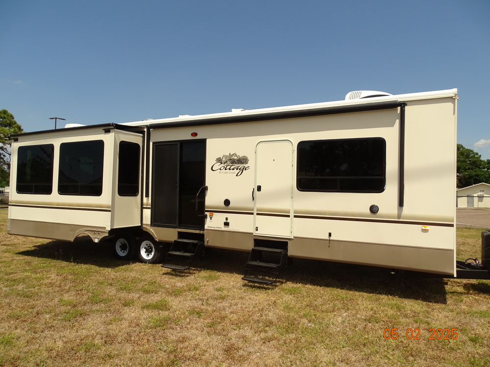 Photo of Rv