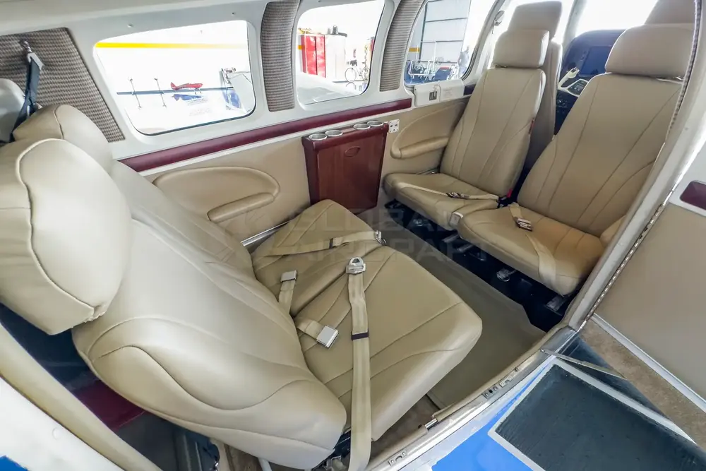 7278/beechcraft-bonanza-g36-2009-flightmarket-id-7278-50394.webp