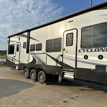Photo of Rv