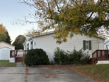 Thumbnail of mobile home