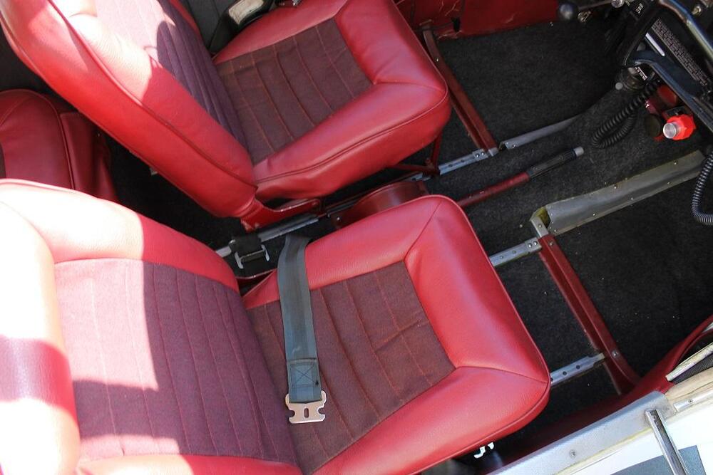 Interior_2.JPG