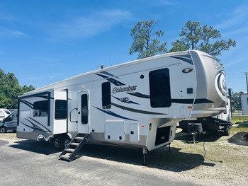 Thumbnail of RV