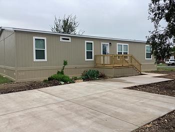 Thumbnail of mobile home