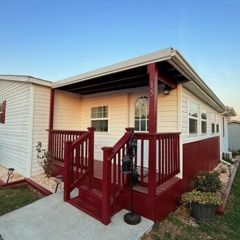 Thumbnail of mobile home