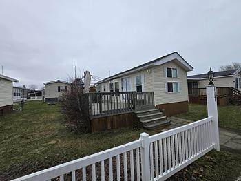 Thumbnail of mobile home