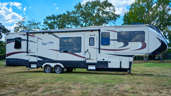 Photo of Rv