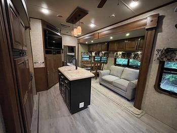 Thumbnail of RV