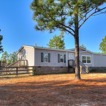 Thumbnail of mobile home