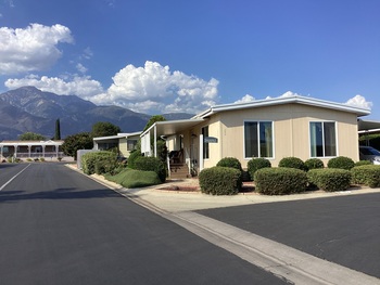 Thumbnail of mobile home