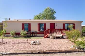 Thumbnail of mobile home