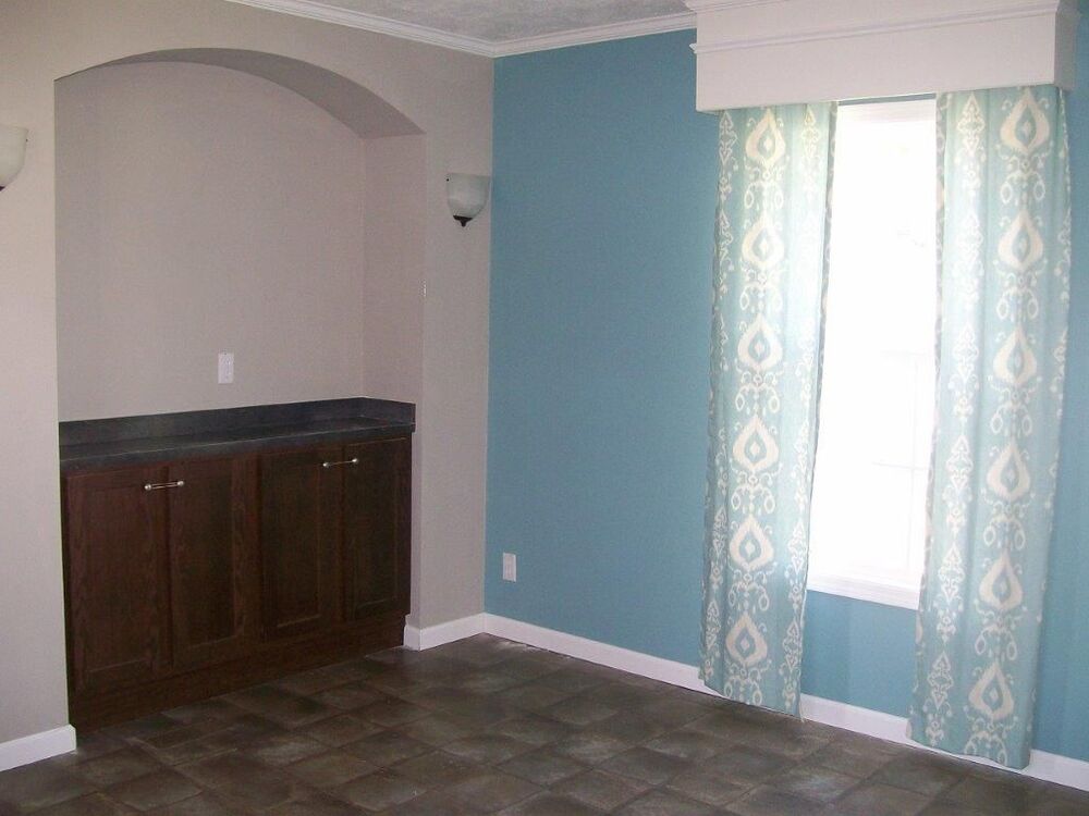 Dinning Area Kitchen