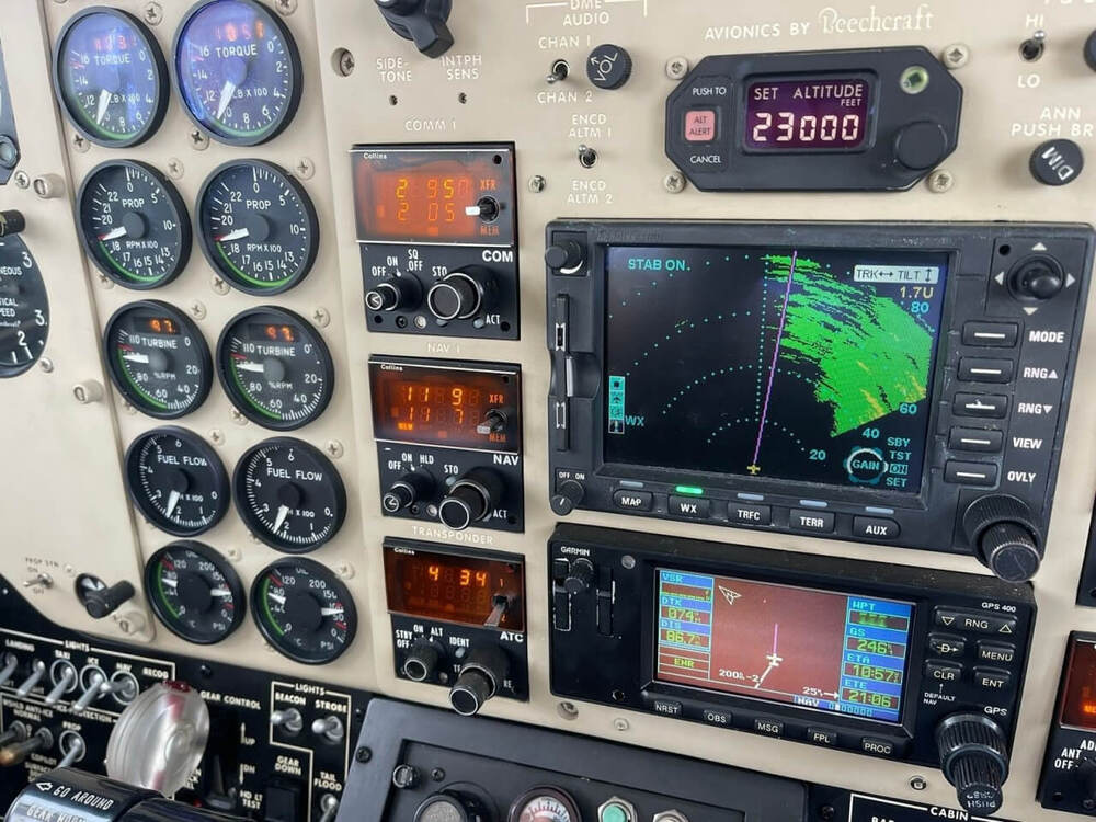 6760/beechcraft-king-air-c90gt-2006-5-venda-flightmarket-1910.jpg