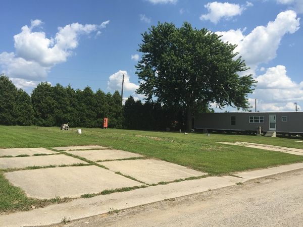 16 open lots