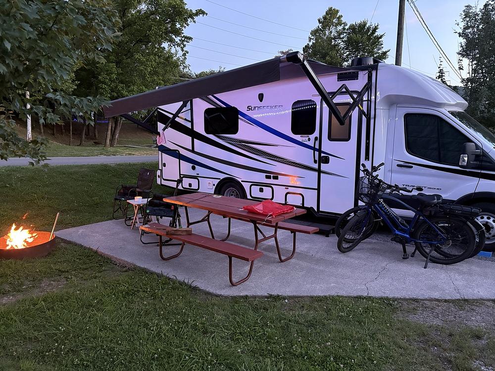 Photo of Rv