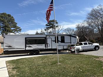 Thumbnail of RV