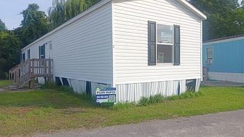 Thumbnail of mobile home