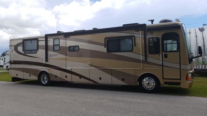 Photo of Rv