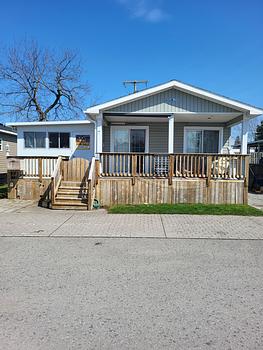 Thumbnail of mobile home