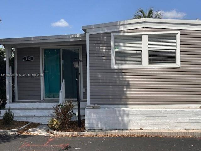 Photo of Mobile Home