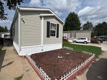 Thumbnail of mobile home