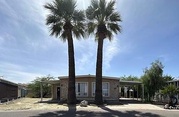 Thumbnail of mobile home