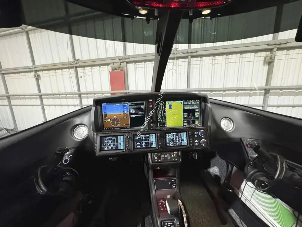 7928/cirrus-vision-jet-2022-flightmarket-id-7928-54272.webp