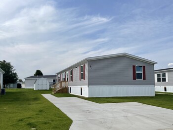 Thumbnail of mobile home