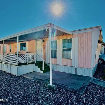 Thumbnail of mobile home