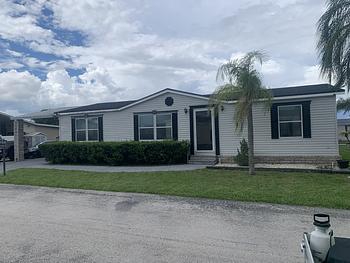 Thumbnail of mobile home