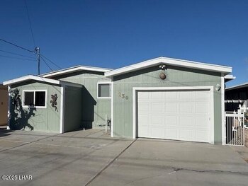 Thumbnail of mobile home