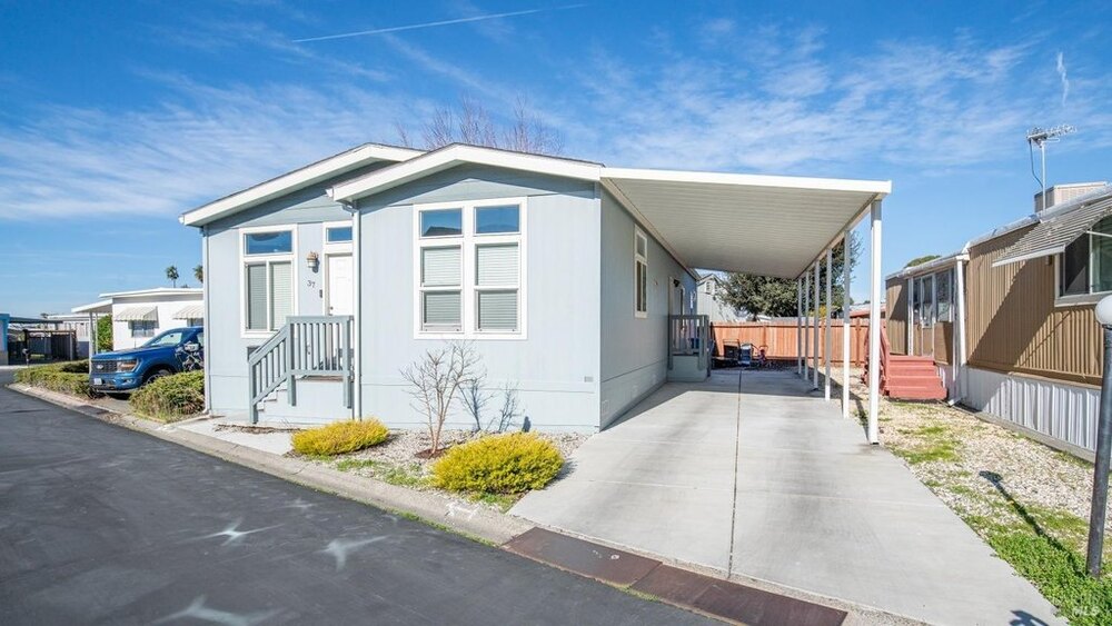 Photo of Mobile Home