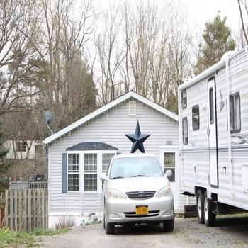 Thumbnail of mobile home park