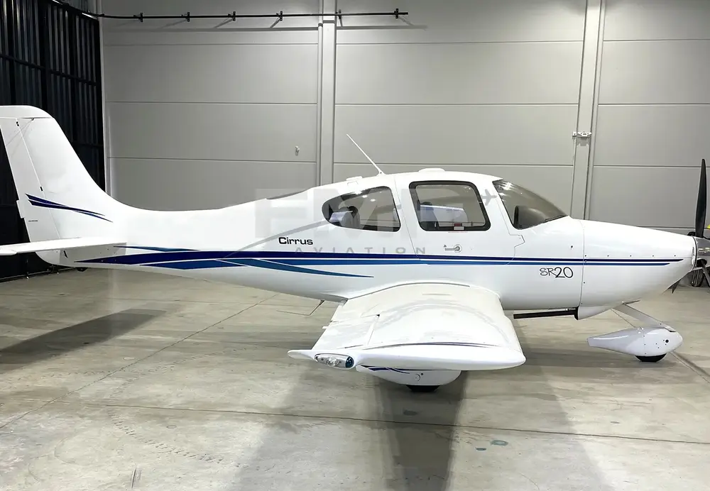 7063/cirrus-sr20-2002-flightmarket-id-7063-26181.webp