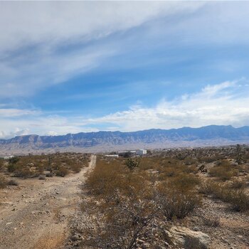 Thumbnail of mobile home lot
