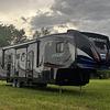 RV for Sale: 2015 VENGEANCE SUPER SPORT 320A