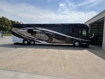 Thumbnail of RV
