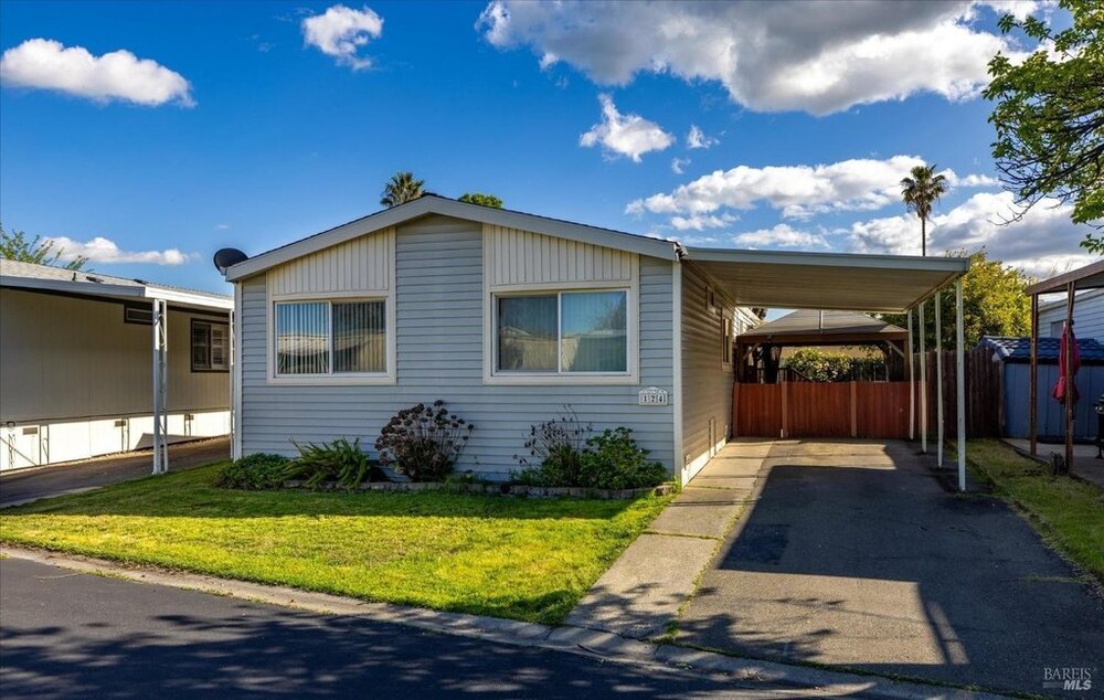 Photo of Mobile Home