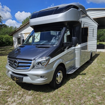 Thumbnail of RV