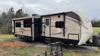 Thumbnail of RV