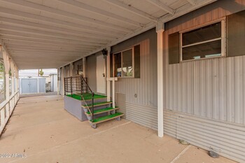 Thumbnail of mobile home