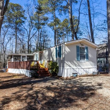 Thumbnail of mobile home