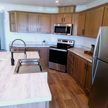 Thumbnail of mobile home
