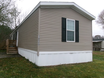 Thumbnail of mobile home