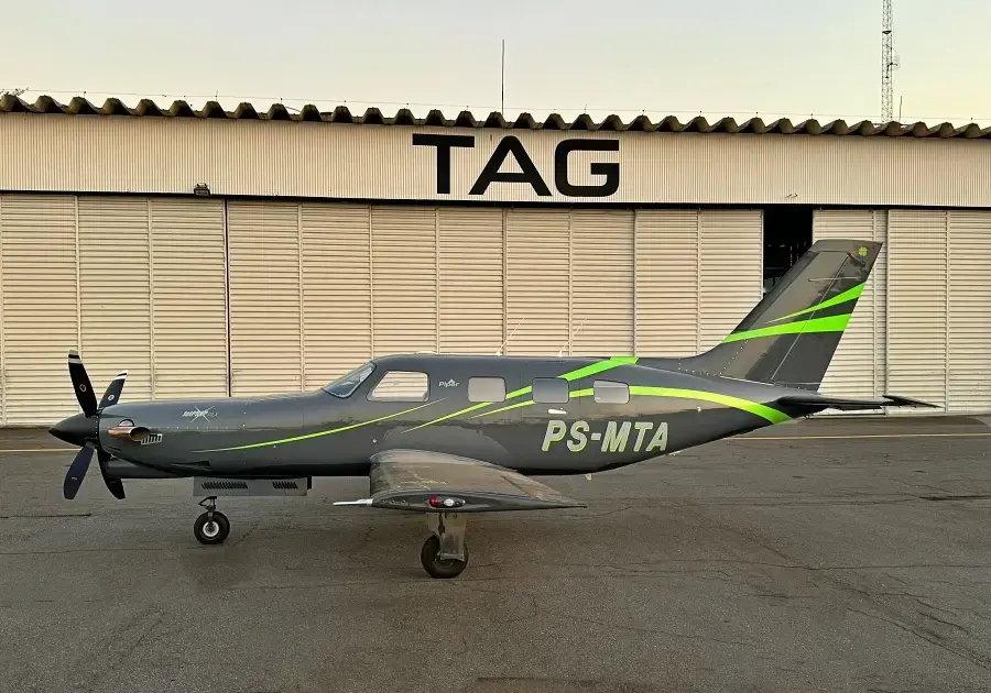 7124/piper-jetprop-1999-flightmarket-id-7124-22492.webp