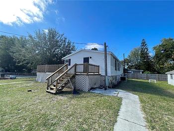 Thumbnail of mobile home