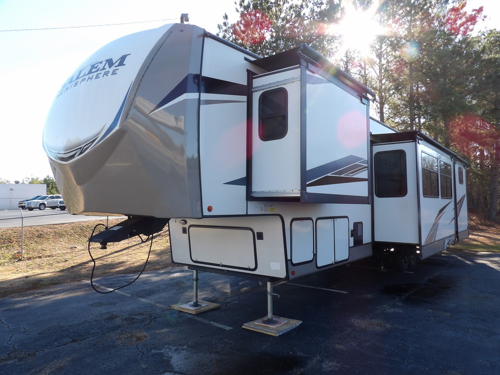 Photo of Rv