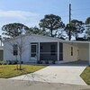 Mobile Home for Rent: 2 Bed 2 Bath 2025 Palm Harbor