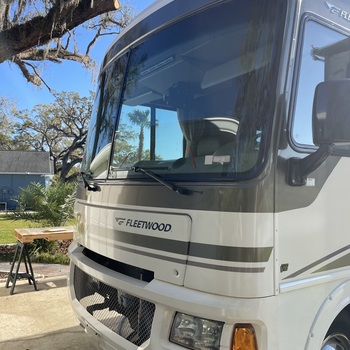 Thumbnail of RV