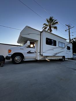 Thumbnail of RV