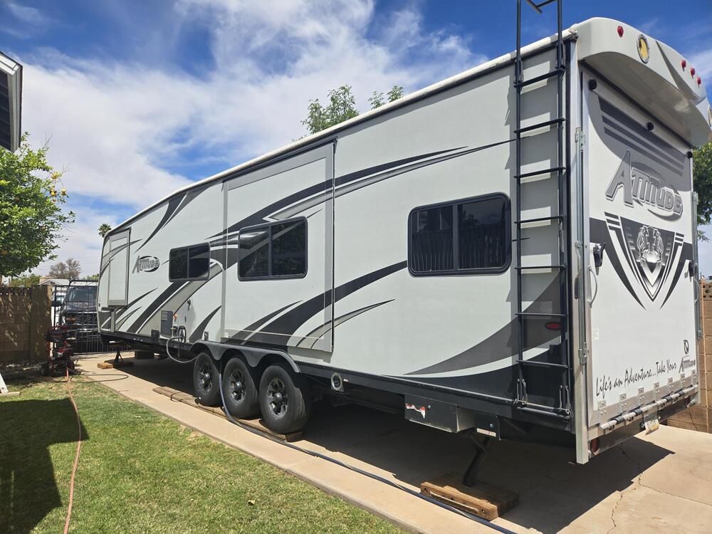 Photo of Rv
